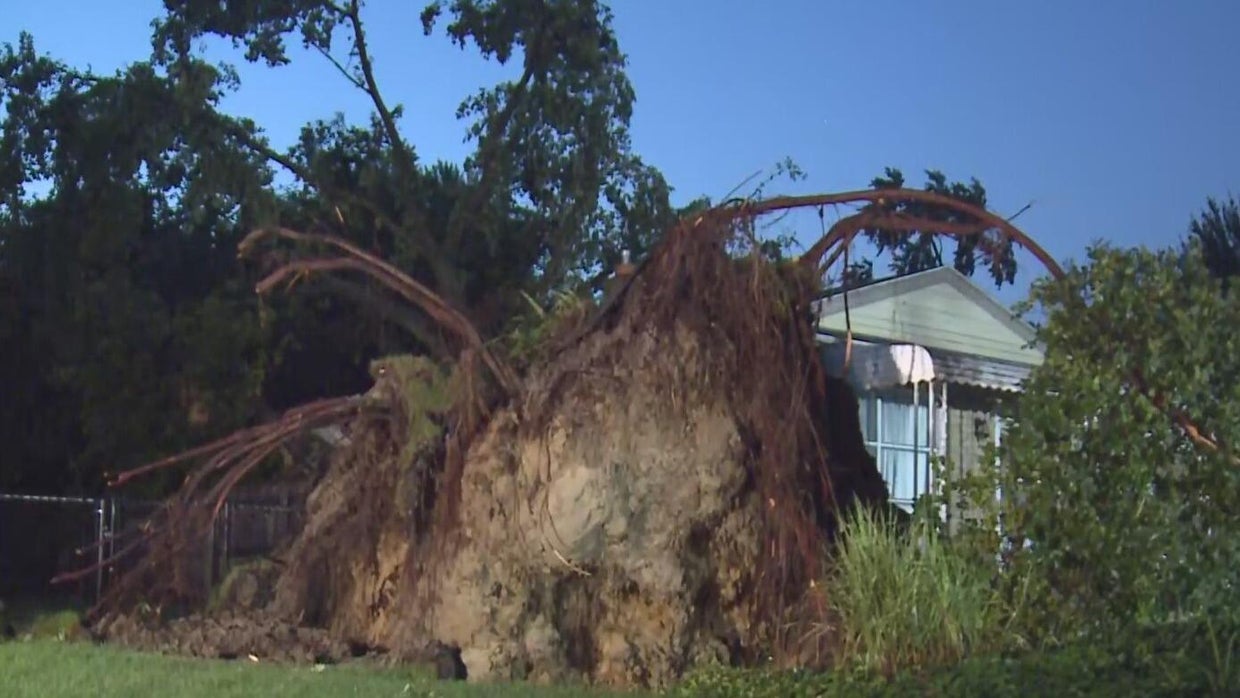 More than 260,000 without power in Southeast Michigan after severe ...
