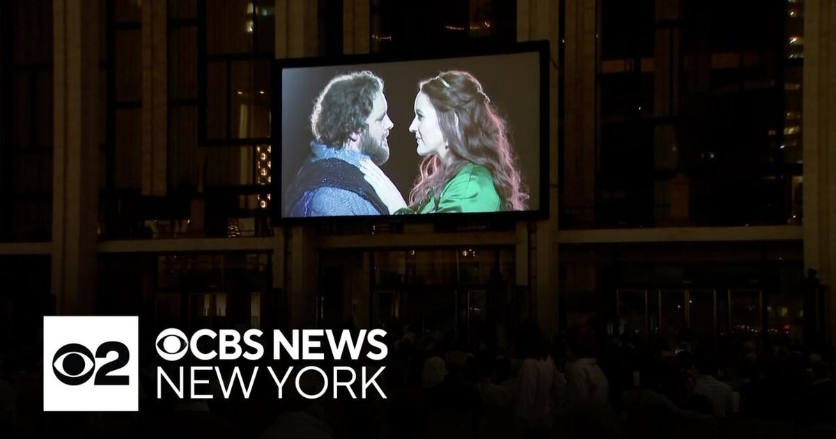 Met Opera's Summer HD Festival returns to Lincoln Center plaza