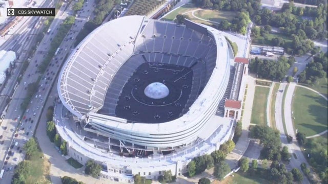 kanye-soldier-field-clean.jpg 