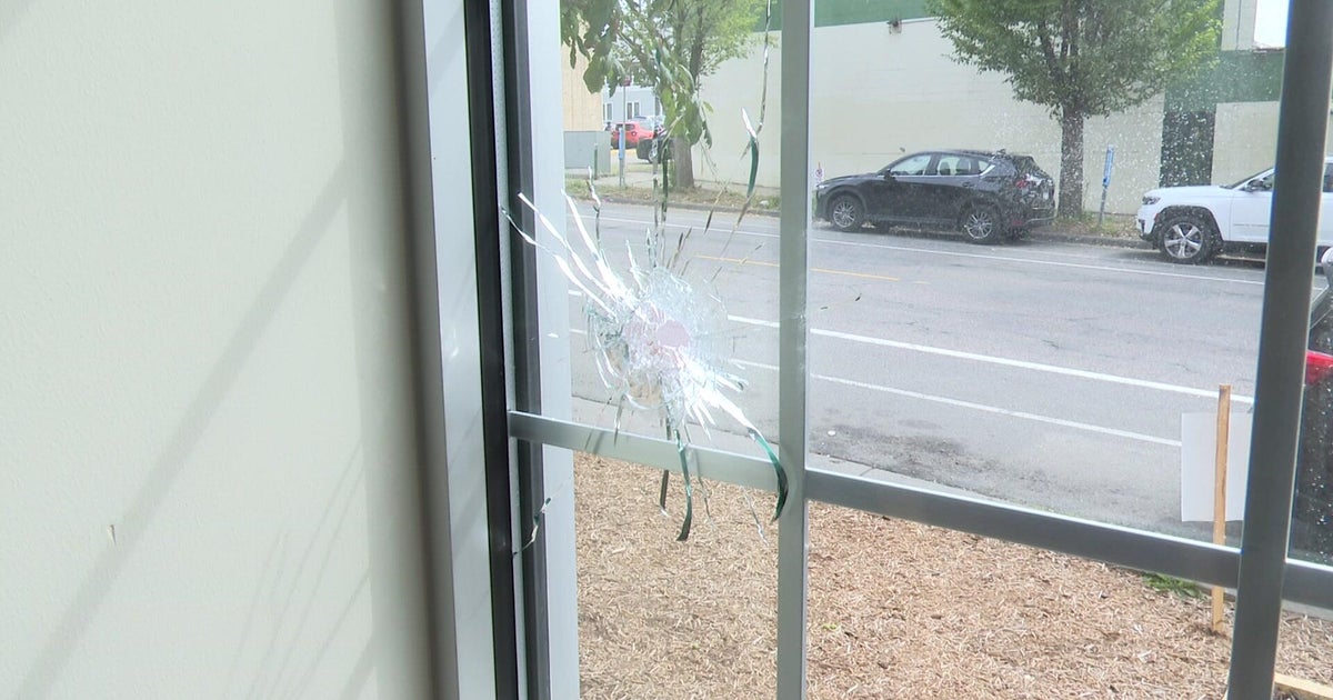Bullet through Minneapolis condo near Stone Arch Bridge raises safety concerns among residents