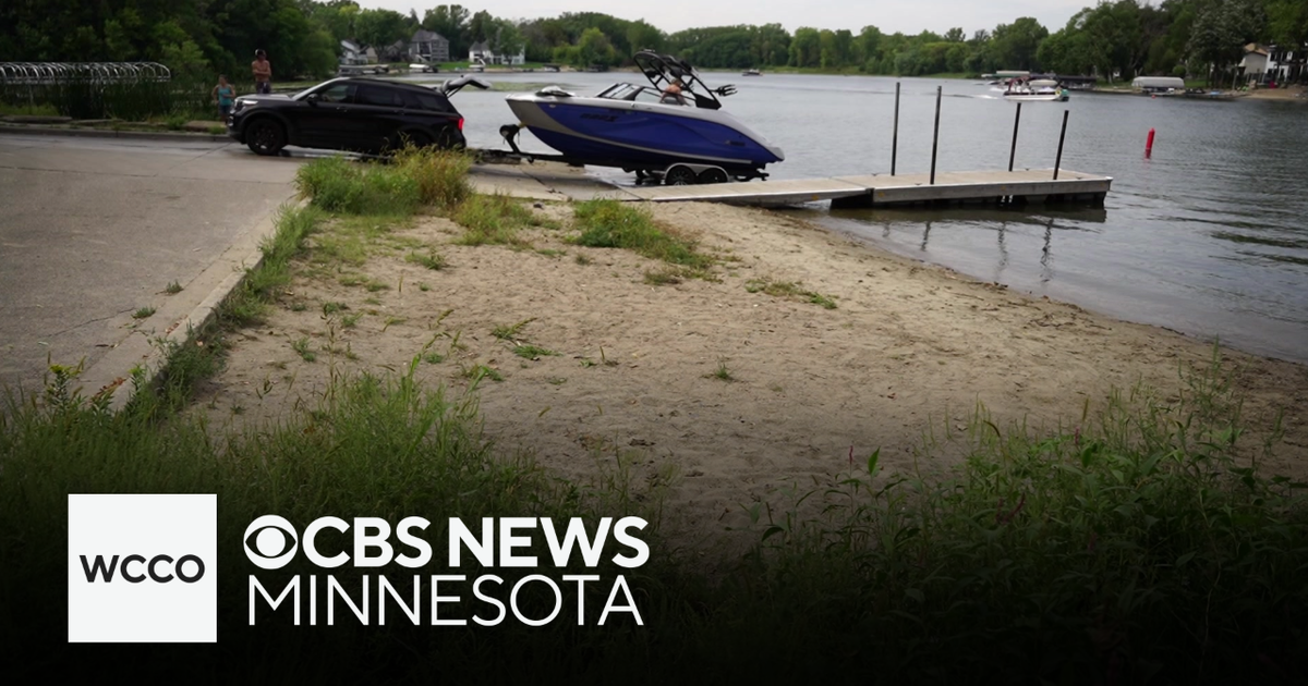 How to safely remove watercraft from Minnesota lakes amid low water levels