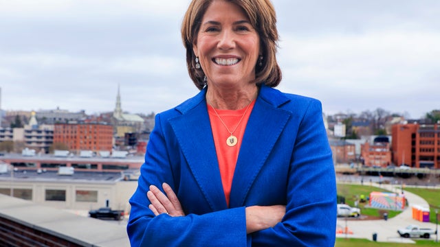 McKee, Foulkes spar over Washington Bridge, opioids, energy and housing issues 