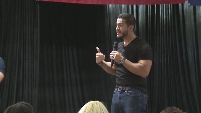 Abdul El-Sayed hosts town hall in Detroit 