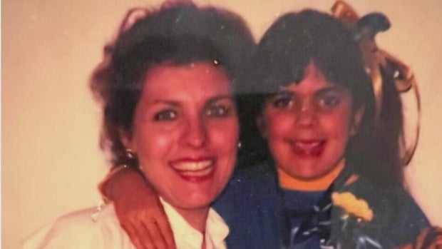 Laura Burns and mother