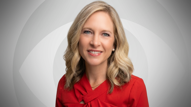 jennifer-stanonis-web-headshot.png 