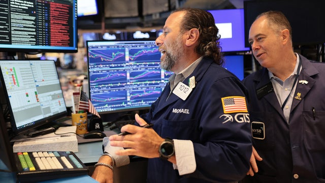 Dow Jones Average Opens Trading Week Down 