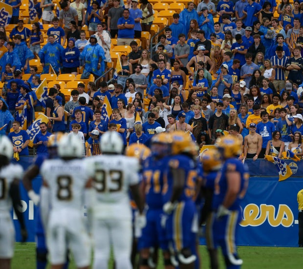 pitt-student-section.jpg 
