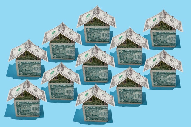 Fed Rate Hike Signals Inflation Fight | Sellers Face Tighter Consumer Credit & Demand Shift