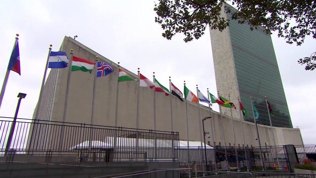 bauman-5p-pkg-unga-secu-wcbsj28b-hi-res-still.jpg 