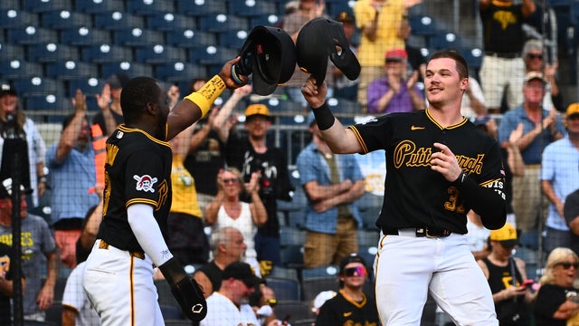 Milwaukee Brewers v Pittsburgh Pirates 
