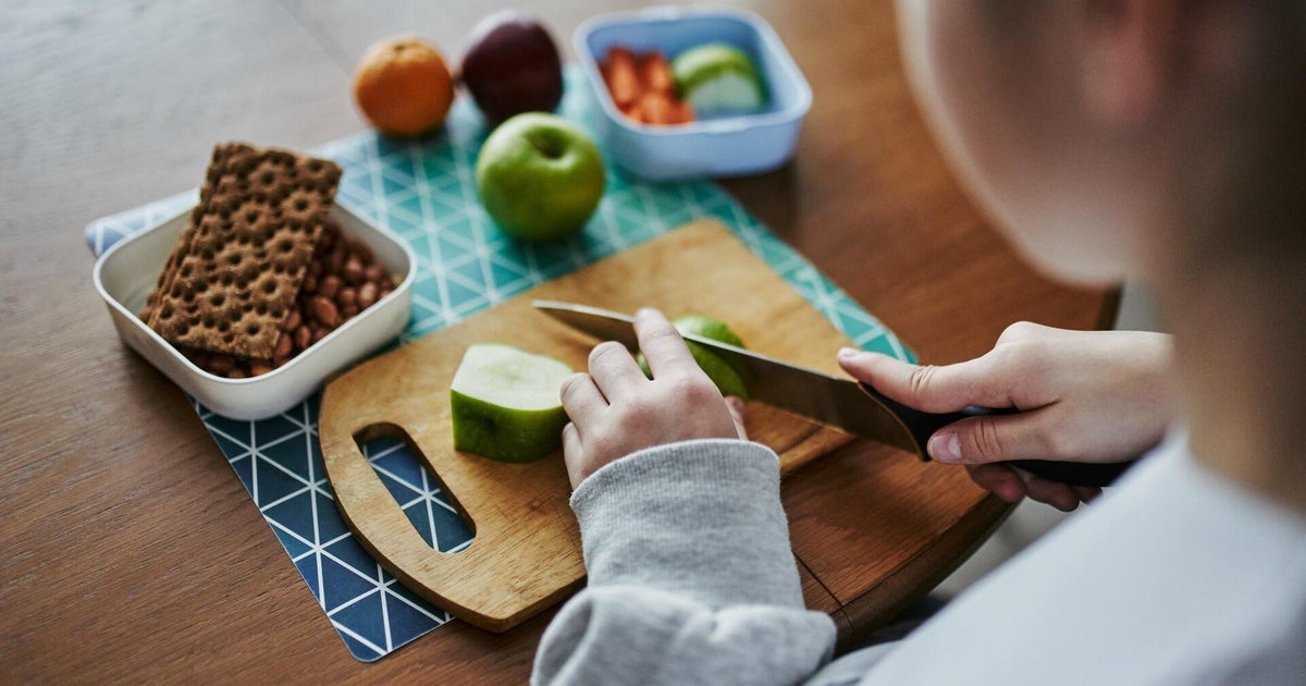Tips for healthy school lunches your kids will actually eat