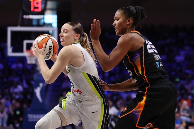 Phoenix Mercury v Dallas Wings