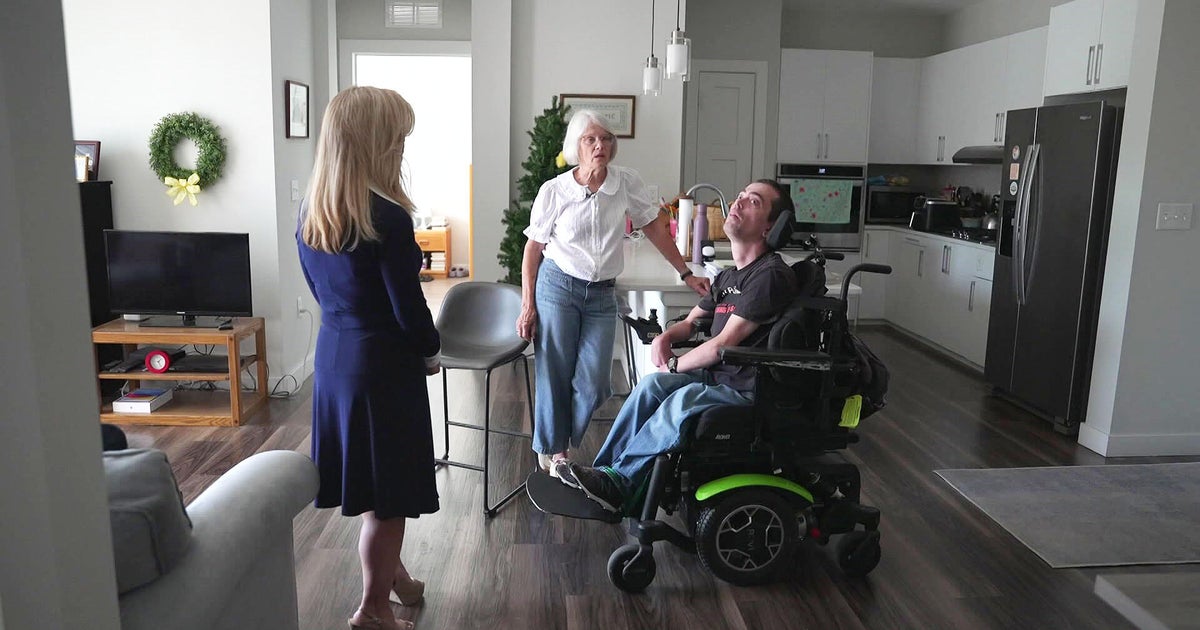 A broken powered wheelchair left a Massachusetts man stranded. Getting ...