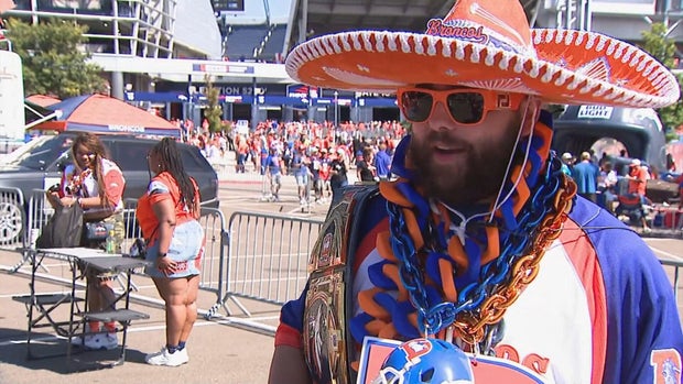 broncos-tailgaters-5pkg-transfer-frame-302.jpg 