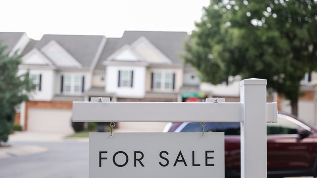 US Mortgage Rates Climb To 6.71%, Highest Since July 2025 