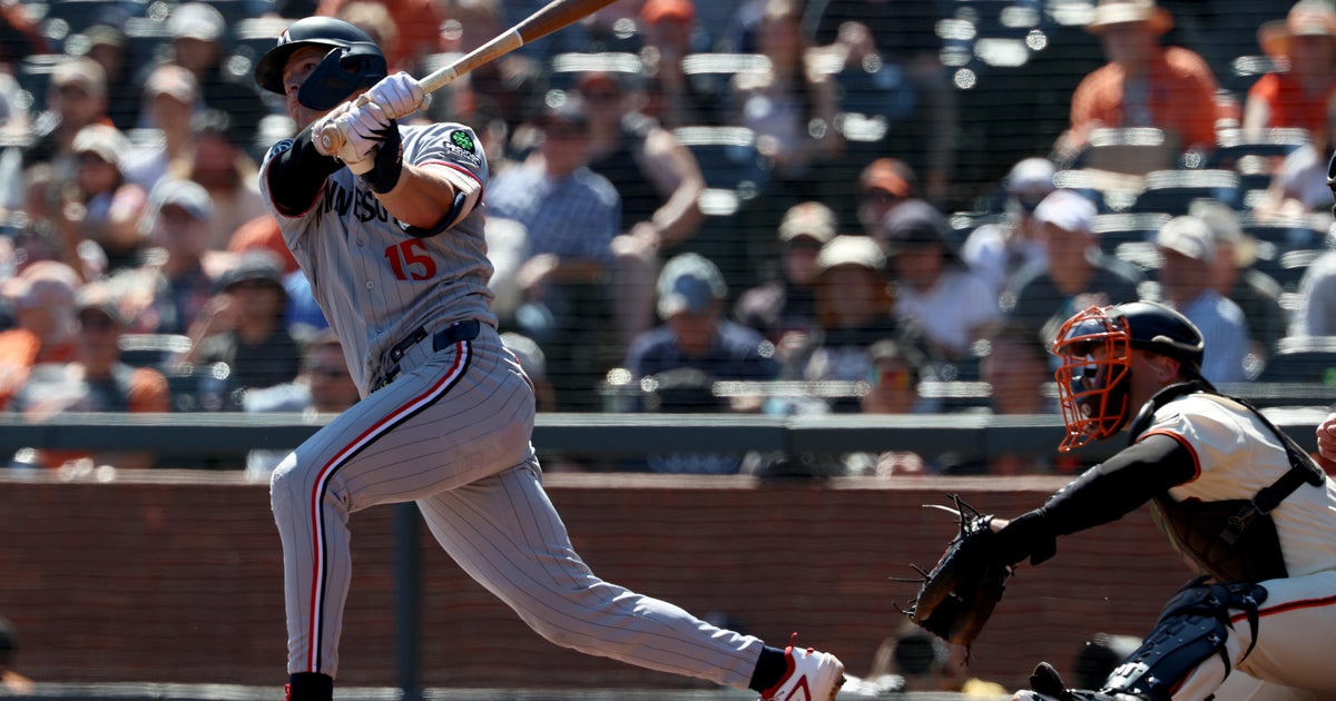 Walker Jenkins’ pinch-hit RBI single in the 7th keys Twins’ 4-2 victory over Giants