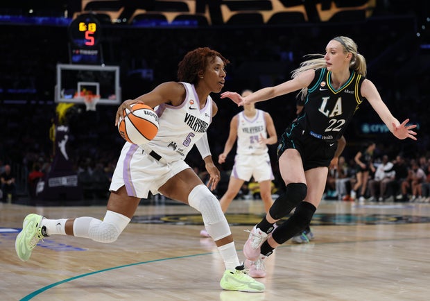 Golden State Valkyries v Los Angeles Sparks