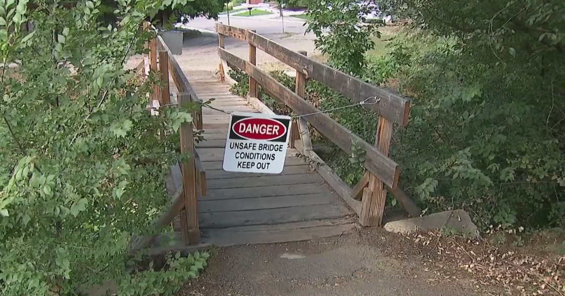 Colorado bridge closure cuts key community connection, city leaders say ...
