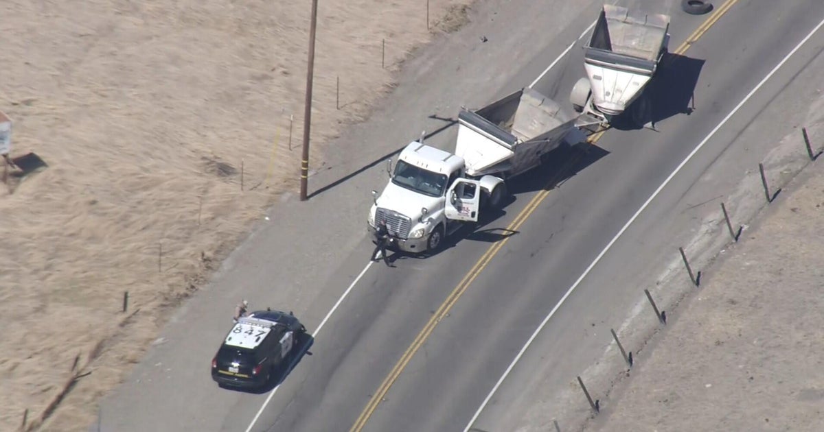 Dump truck crash near Tracy on Mountain House Road leaves one person dead