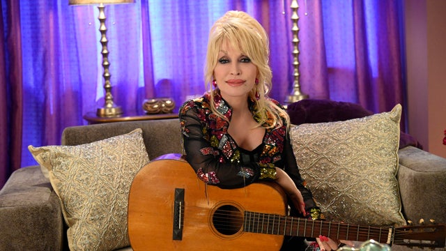 Dolly Parton's Mountain Magic Christmas - Season 2022 