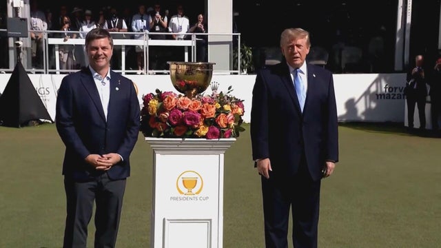 trump-at-presidents-cup-medinah.jpg 