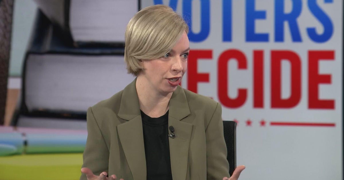 Chicago school board president candidate Jessica Biggs calls for ...