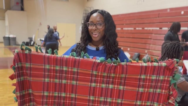 Spelman senior wraps people experiencing homelessness in hope