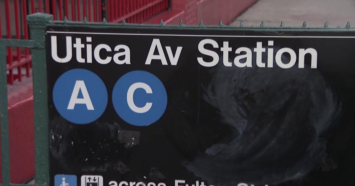 NYC subway passenger dies in Brooklyn when bag gets caught in train ...