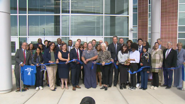 pic-1-ribbon-cutting.png 