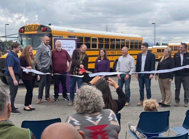 original-d83a8d27-3fc7-4862-a2b5-dd56271c28c2-electric-school-bus.jpg