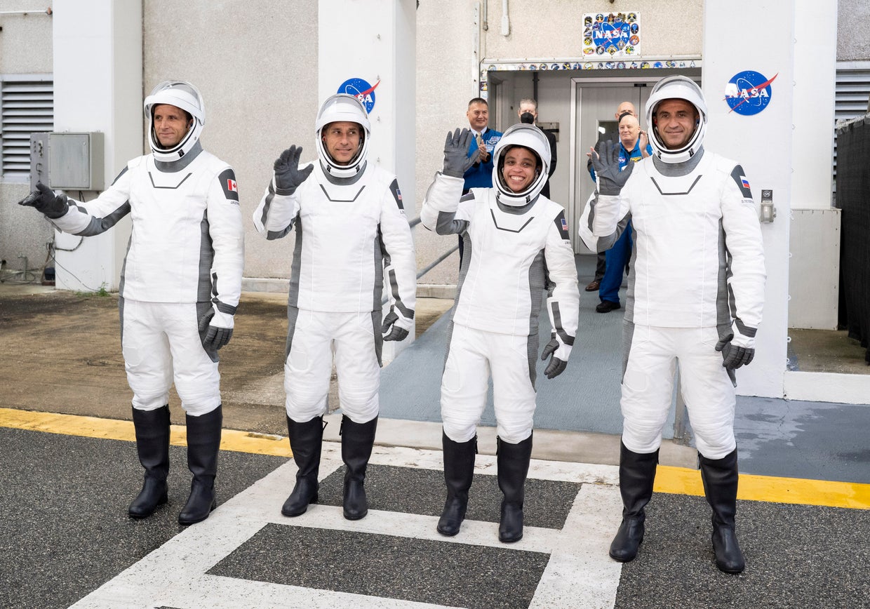 Space-X Crew 13  astronauts 