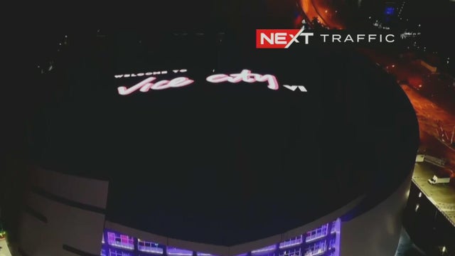 "Welcome to Vice City&rdquo; sign lights up Kaseya Center roof