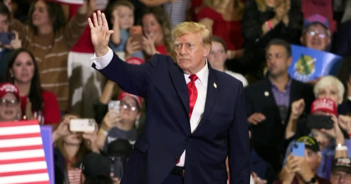 Trump continues midterms push in Alabama as his approval rating nears record low over economy