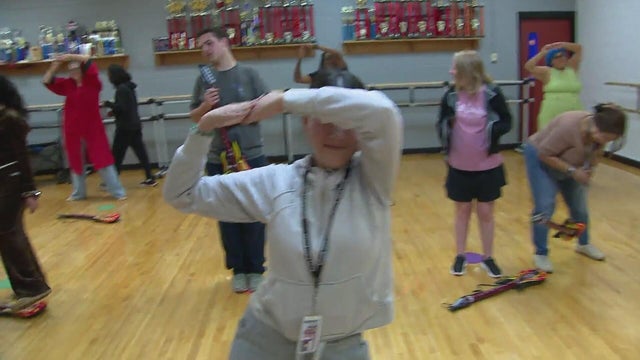 Adaptive dance class at Rangeview High School focuses on inclusivity