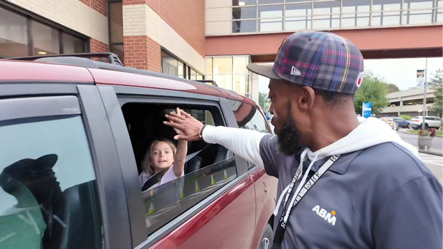 A valet became a key source of support for cancer patients at a N.Y. care center 