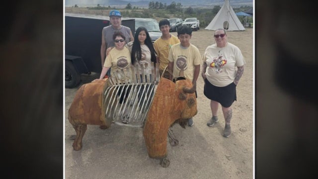 Native American students continue Colorado tour despite theft of trailer, artwork