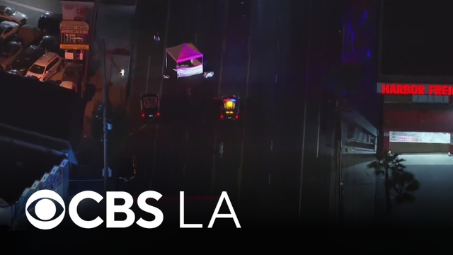LAPD investigating deadly pedestrian hit-and-run in North Hollywood