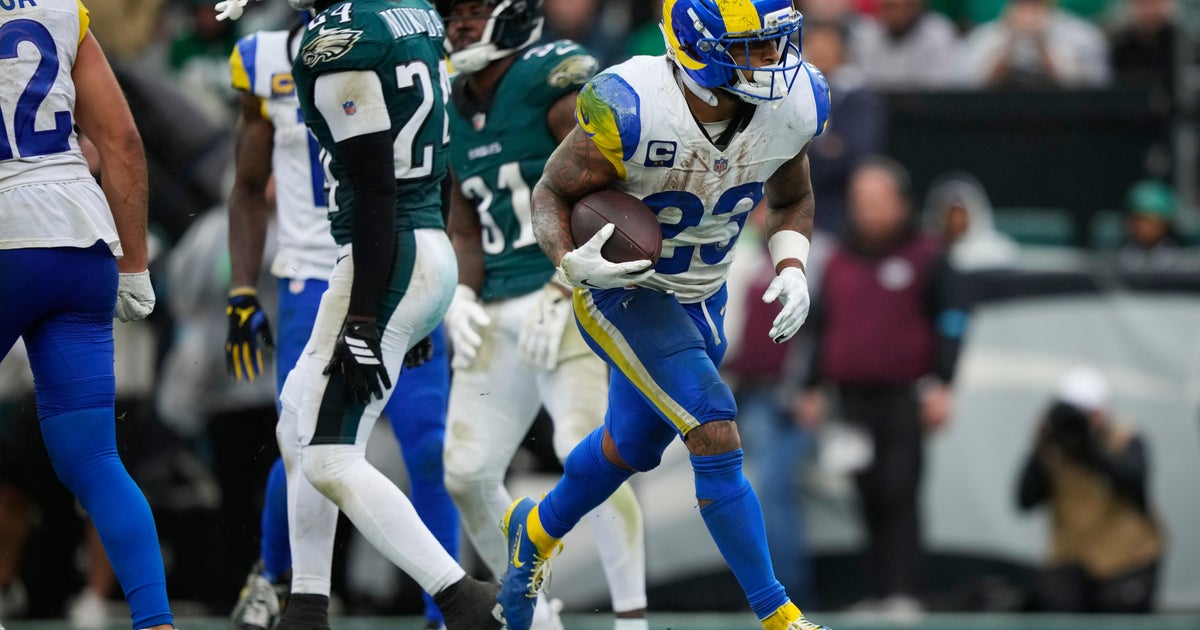 Philadelphia Eagles blow two-score lead, lose key players to injuries in loss to Los Angeles Rams