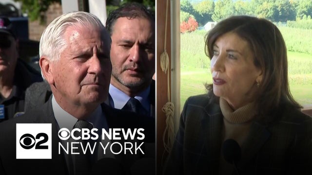 Rhetoric in N.Y. governor's race heats up with Election Day 4 weeks away
