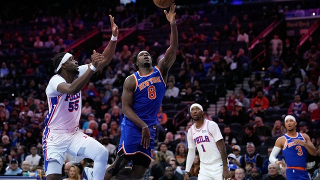Knicks 76ers Basketball 