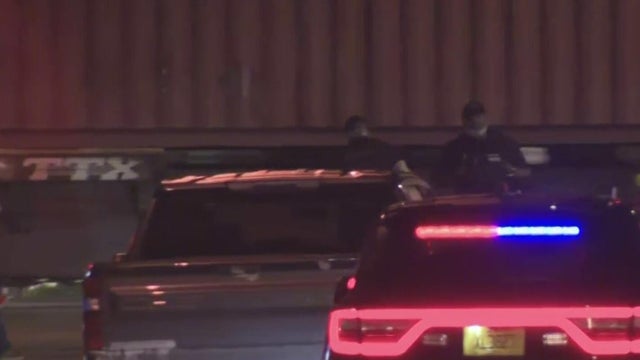 Fort Lauderdale police investigate reports of pedestrian hit by freight train