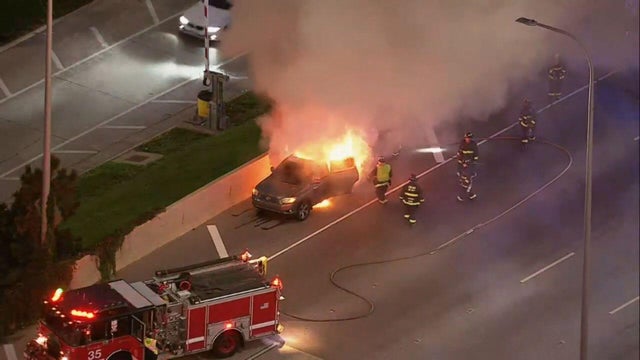 division-st-crash-1.jpg 