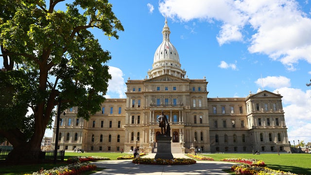 FBI Thwarts Plan By Michigan Militia To Kidnap Gov. Whitmer And Overthrow State Government 