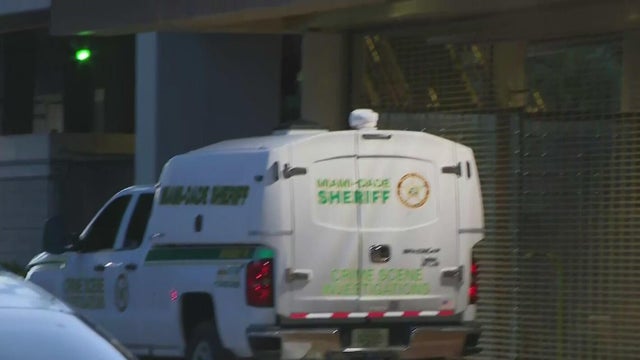 Man grazed by bullet after a shooting on Metrorail train tracks in Miami, officials say