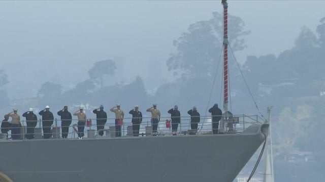 Ships sail underneath Golden Gate Bridge for 2026 Fleet Week parade