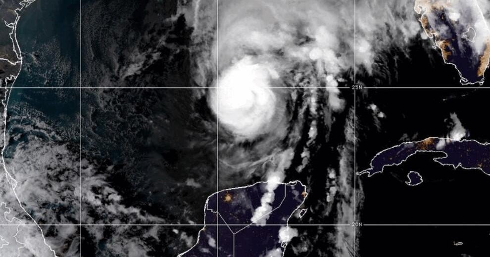 Hurricane Isaias Threatens Gulf Coast Ahead of Landfall