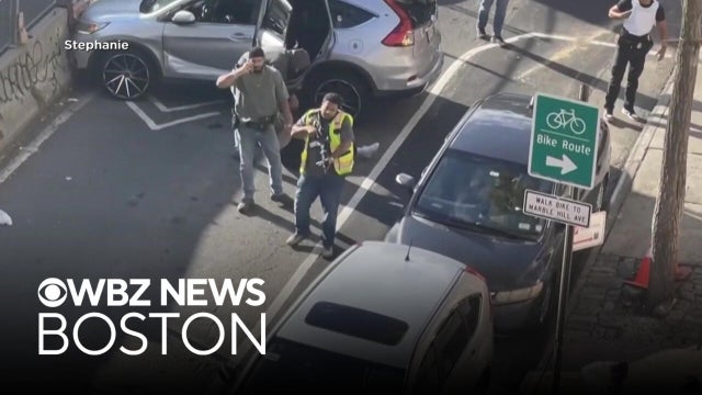 ICE agent shoots man in car with 5-year-old inside in New York City
