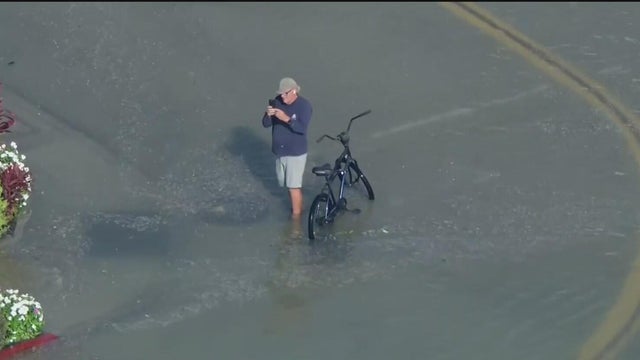 newport-beach-flooding.jpg 
