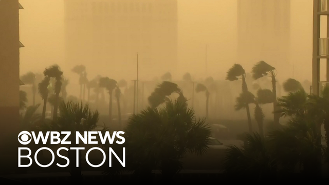 Hurricane Isaias makes landfall in Destin, Florida