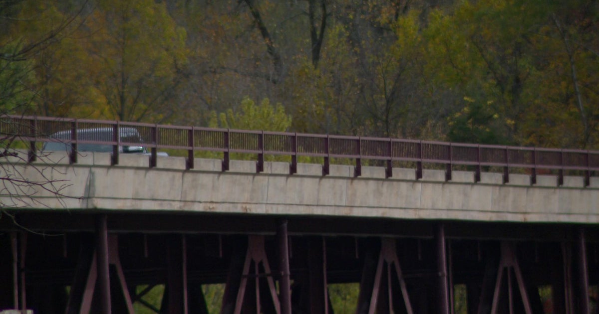 Businesses near Osceola brace as Highway 243 bridge set to close
